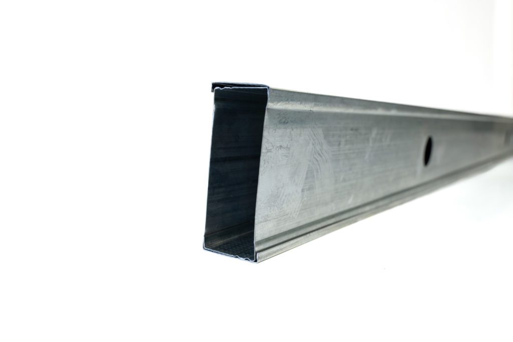 Montante 48 drywall